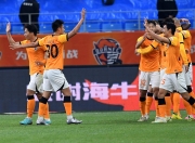 棋牌游戏-阿富汗球队备战西亚足球比赛，迎战强队的简单介绍