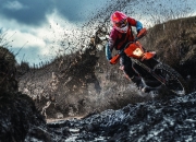 棋牌游戏-锡安表现堪称教科书，公牛压制北京队，一场跨越文化的篮球对话