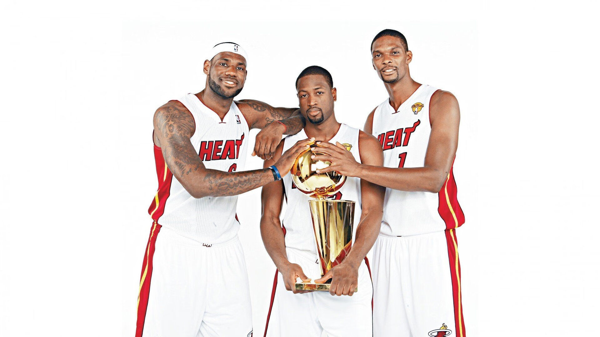 太阳陨落天山，英格拉姆的季后赛接管与新疆队的篮球哲学